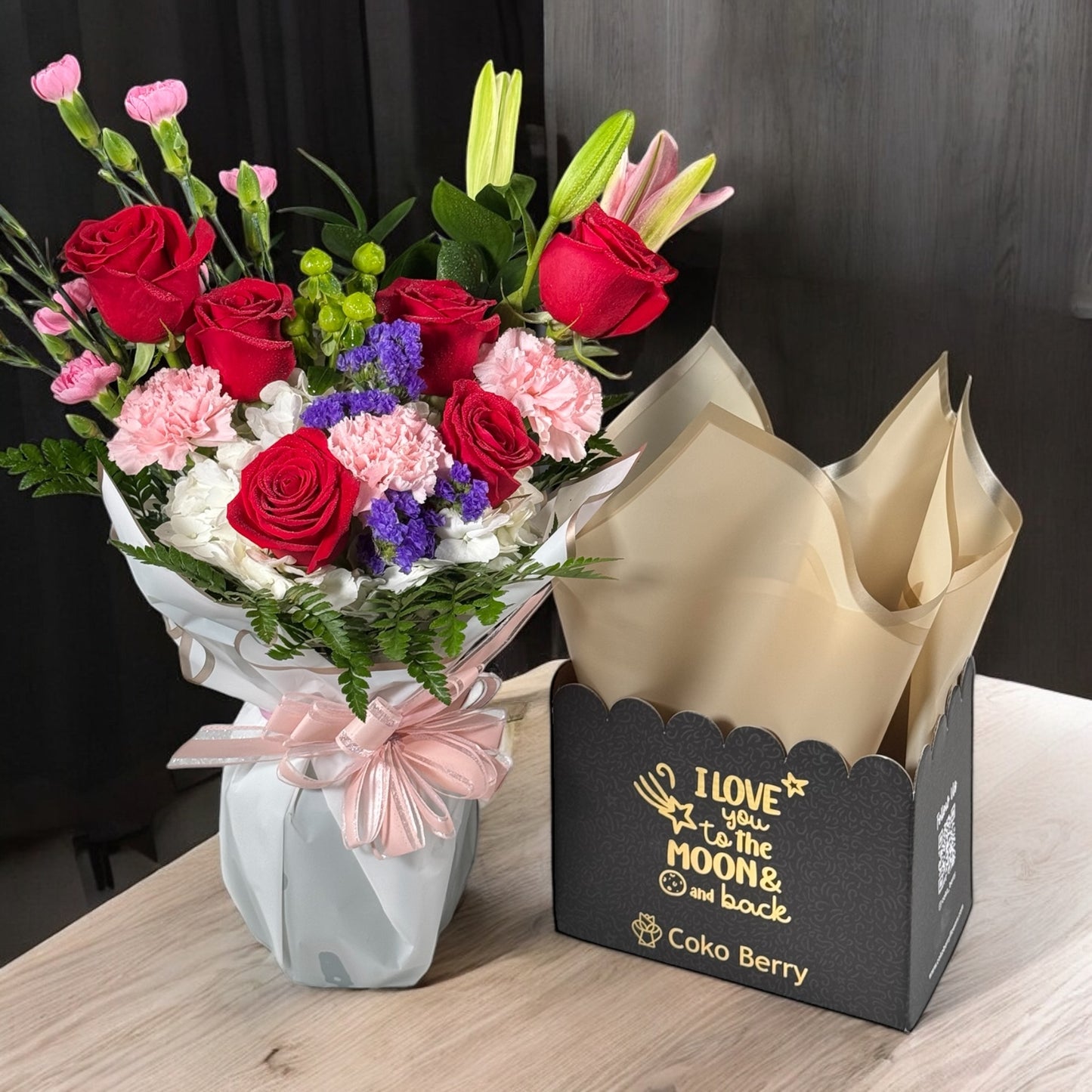 Te amo hasta Pluton Flowers