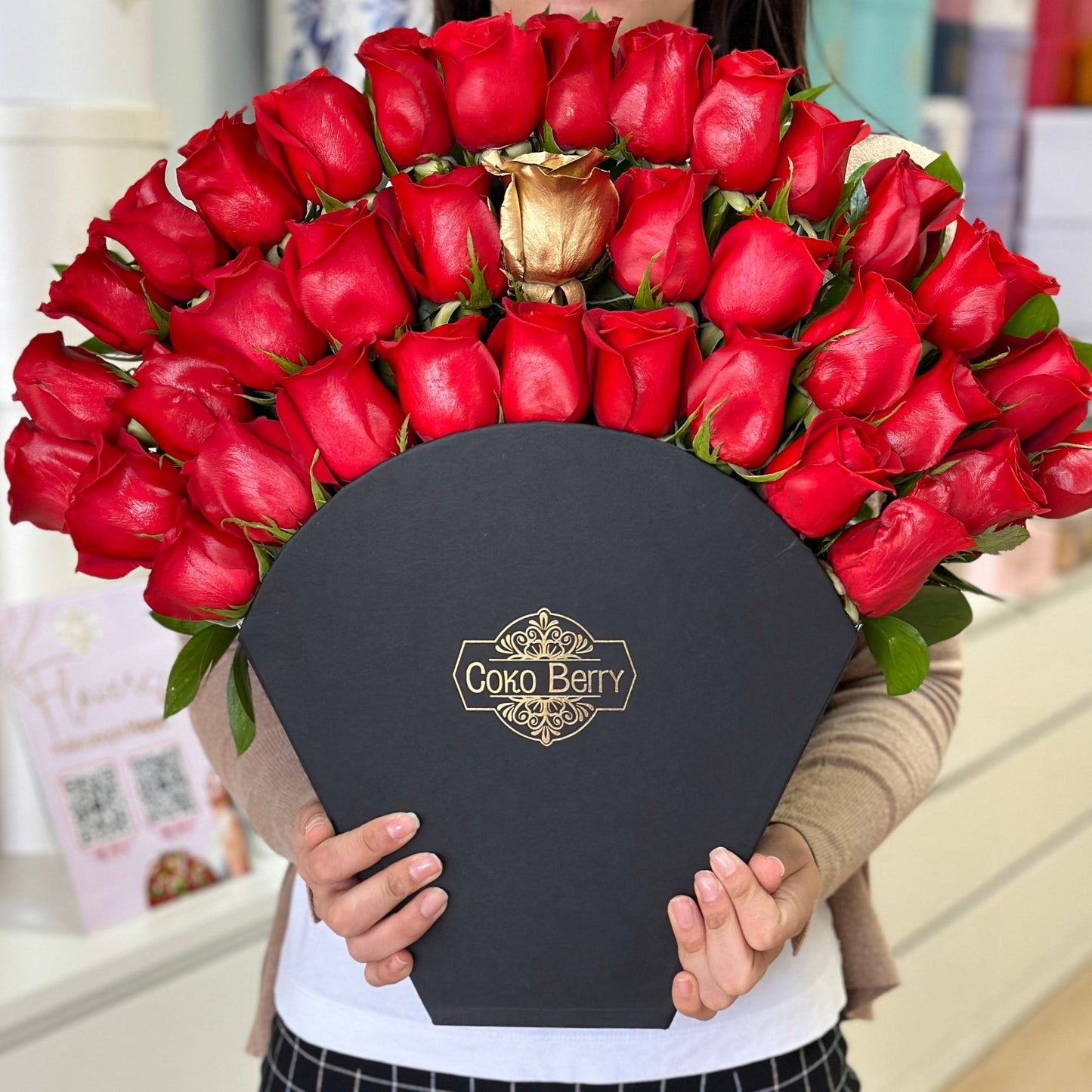 Lovely Sunset Roses Box