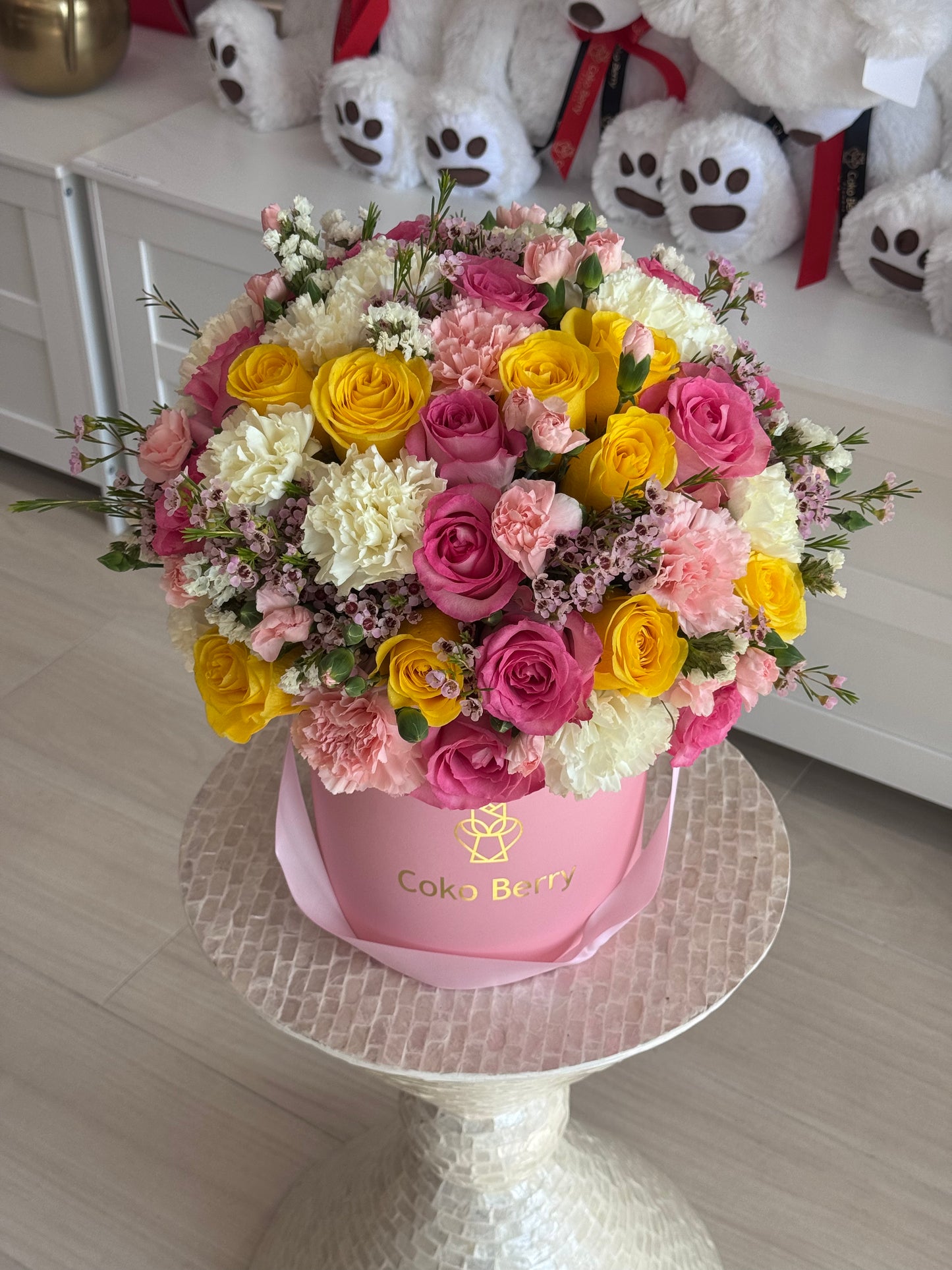 Golden Sweet Box