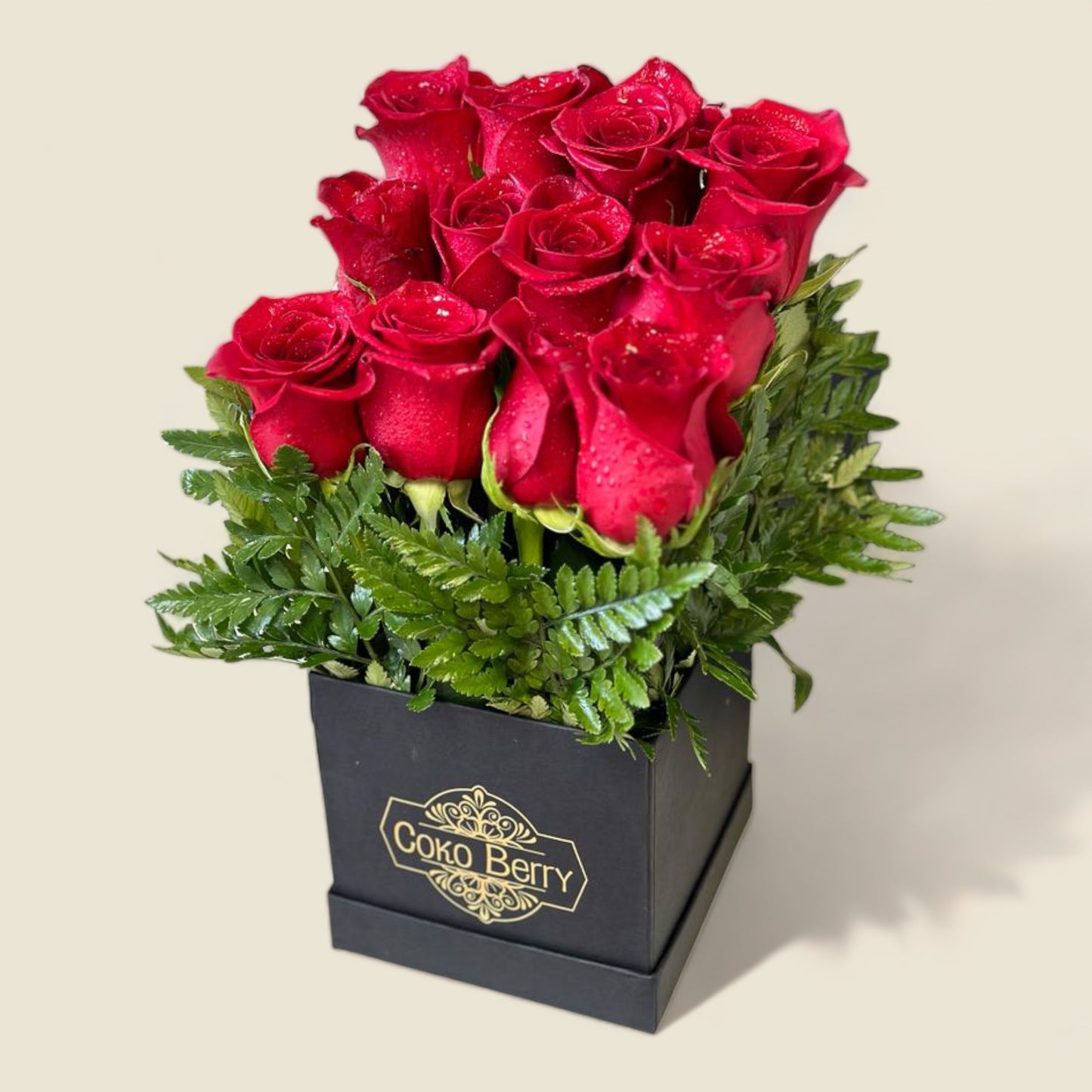 Dozen Of Roses Box