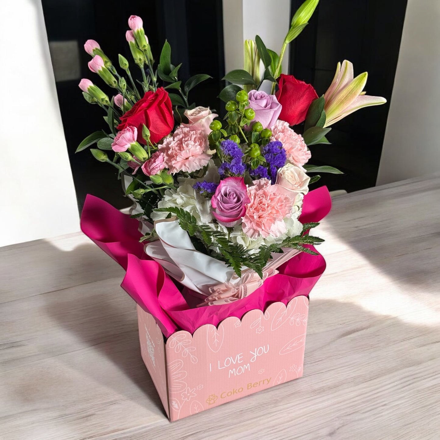 I LOVE YOU MOM Flowers