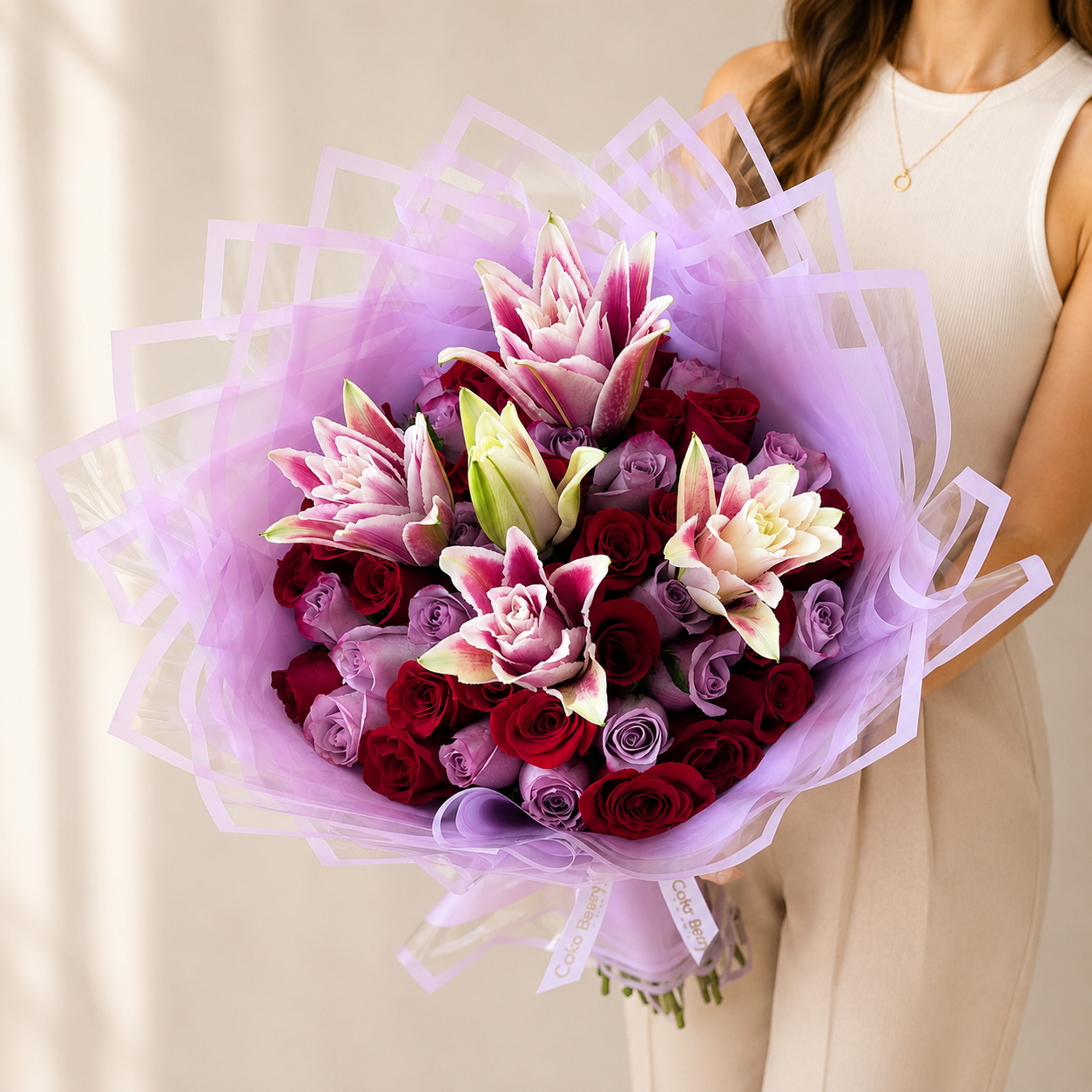 Ramo Buchon Mix roses and Lilies