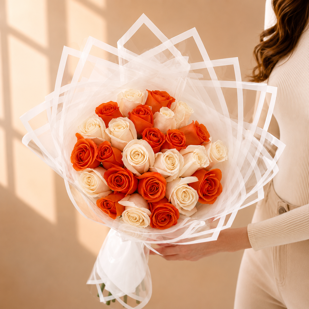 Ramo Buchon White and Orange roses