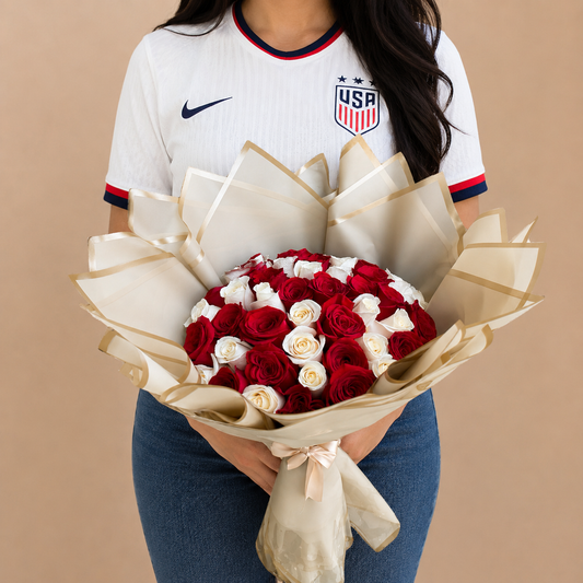 Ramo Buchon 75 Red and White Roses