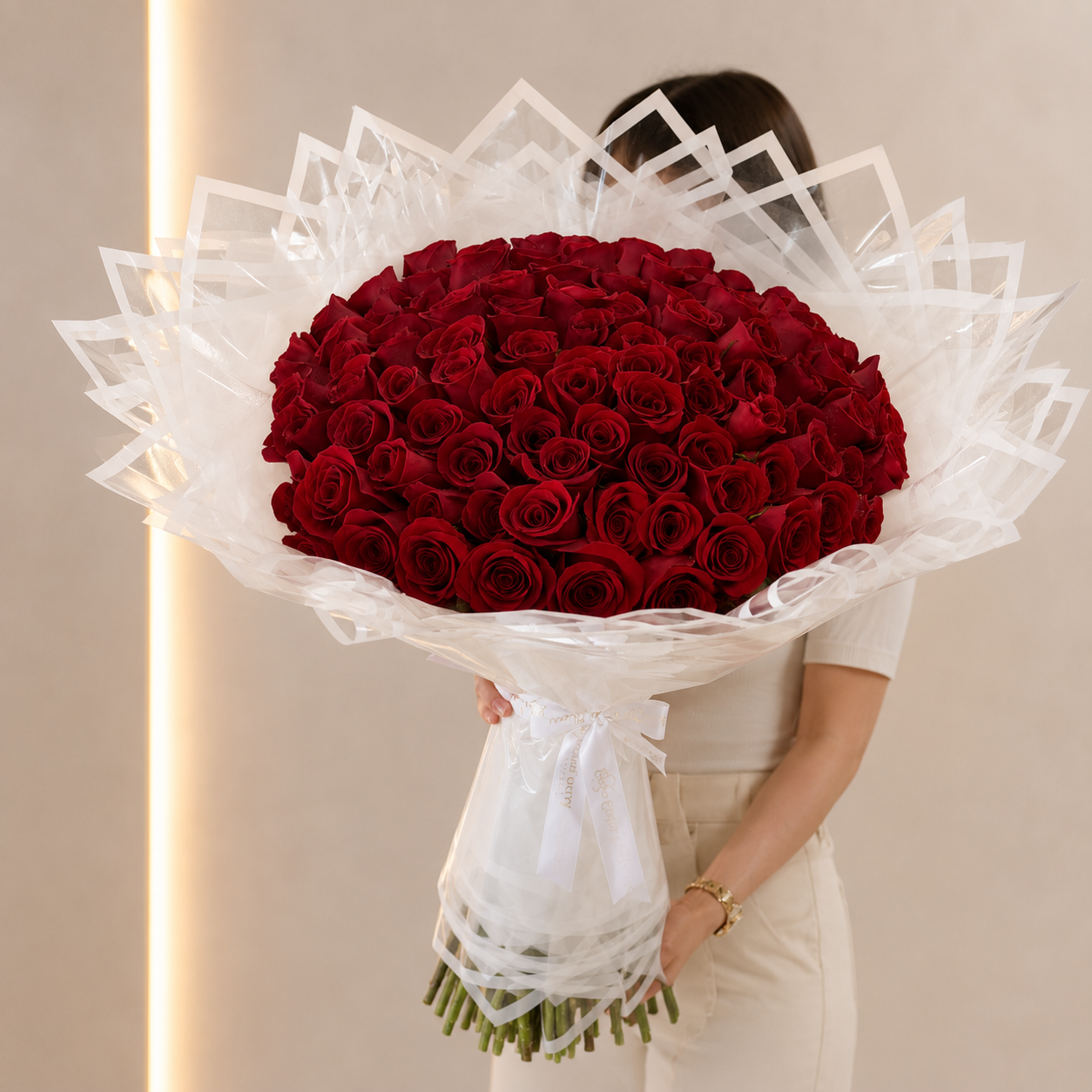 Ramo Buchon 100 Red roses