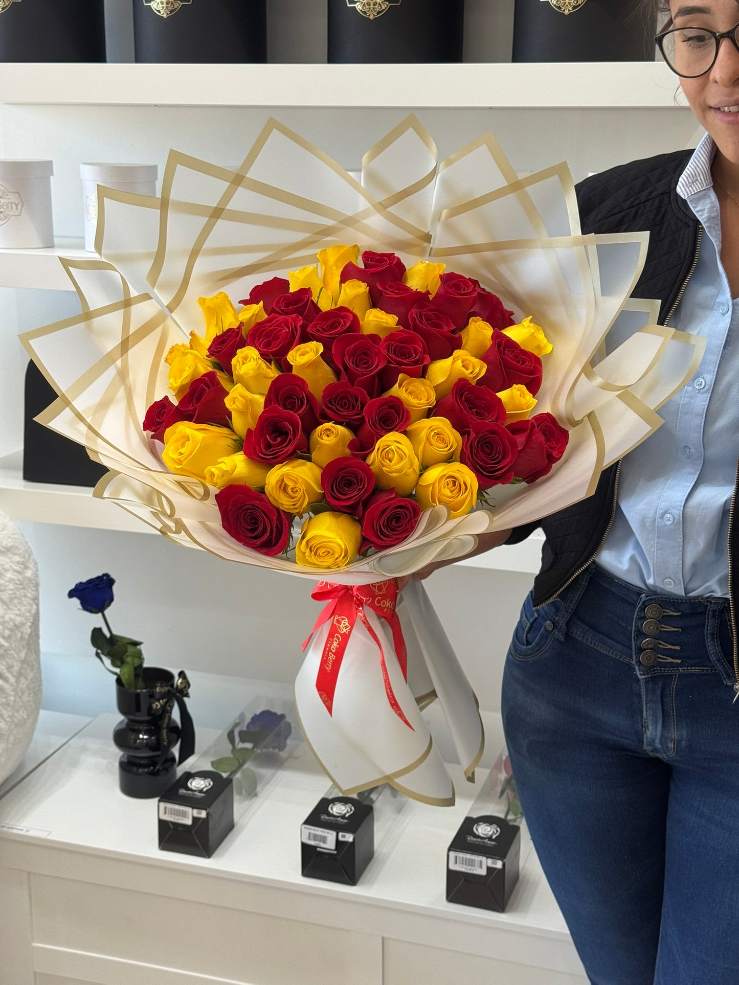 Ramo Buchon Red and Yellow Roses